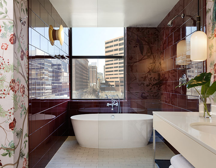 1 Bedroom Suite Bathroom